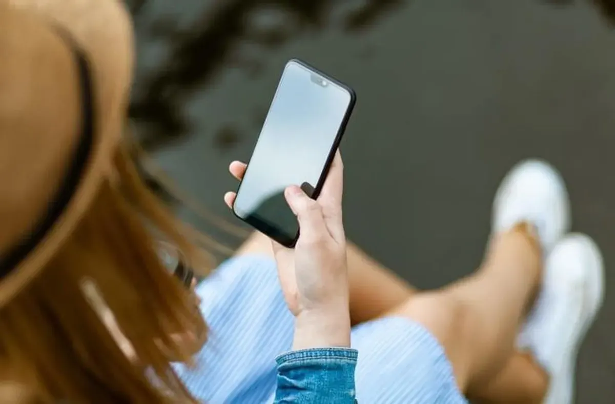 Cara blokir nomor HP tidak dikenal di Android dan iPhone (Sumber: Pinterest/chordplate)