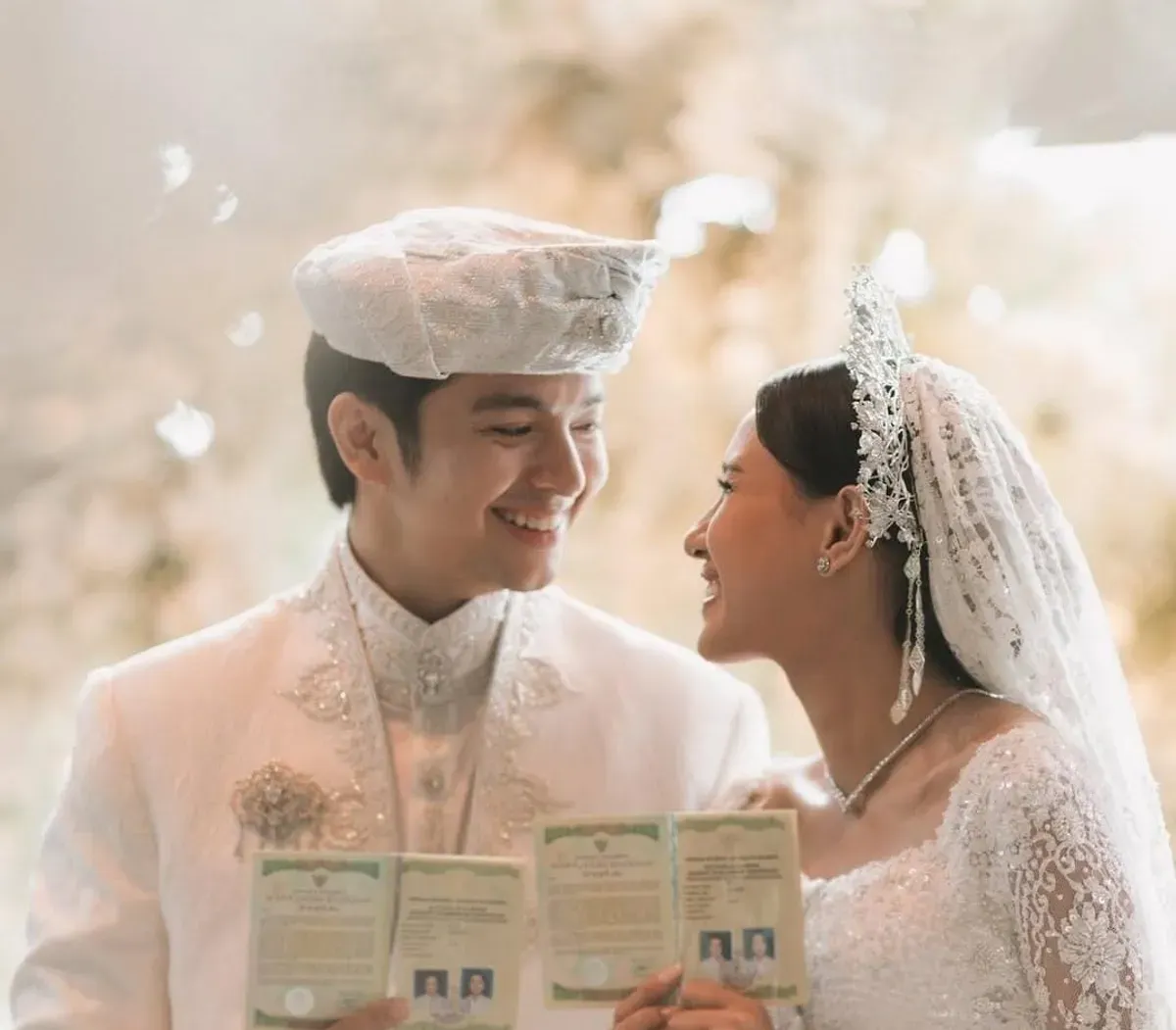 Angga Yunanda dan Shenina Cinammon resmi menikah (Sumber: Instagram Angga)