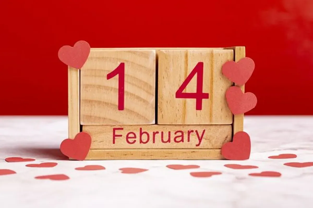 50 Ucapan Hari Valentine 2025 Paling Romantis dan Menyentuh Hati (Sumber: Pinterest/Freepik)