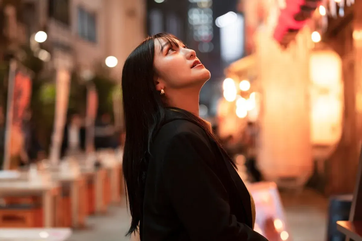 Ilustrasi hasil video bokeh effect bokeh light yang didapat dari aplikasi editing. (Sumber: Freepik)