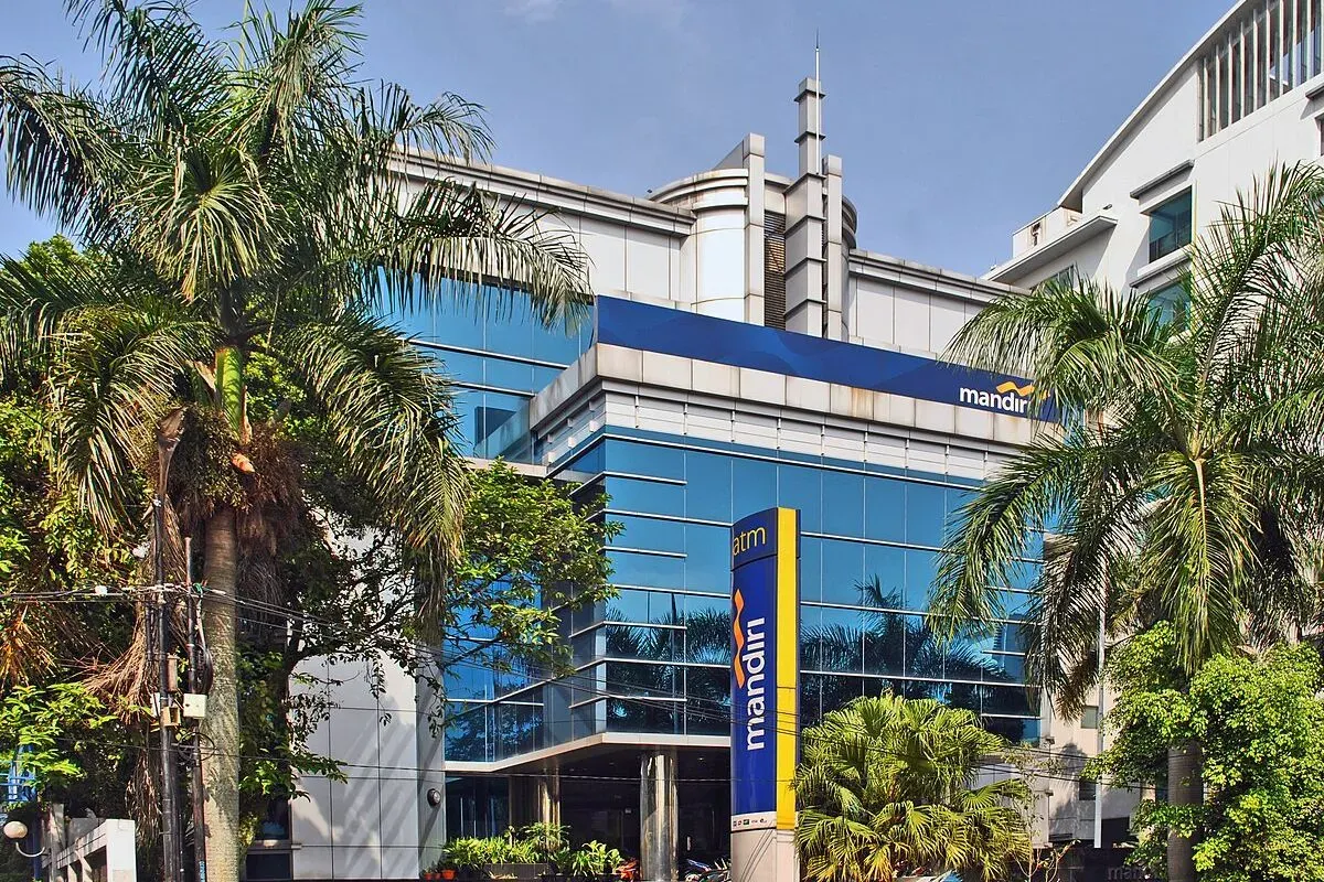 Kelebihan KUR Mandiri 2025 dari bank penyalur KUR lainnya. (Sumber: Wikimedia Commons)