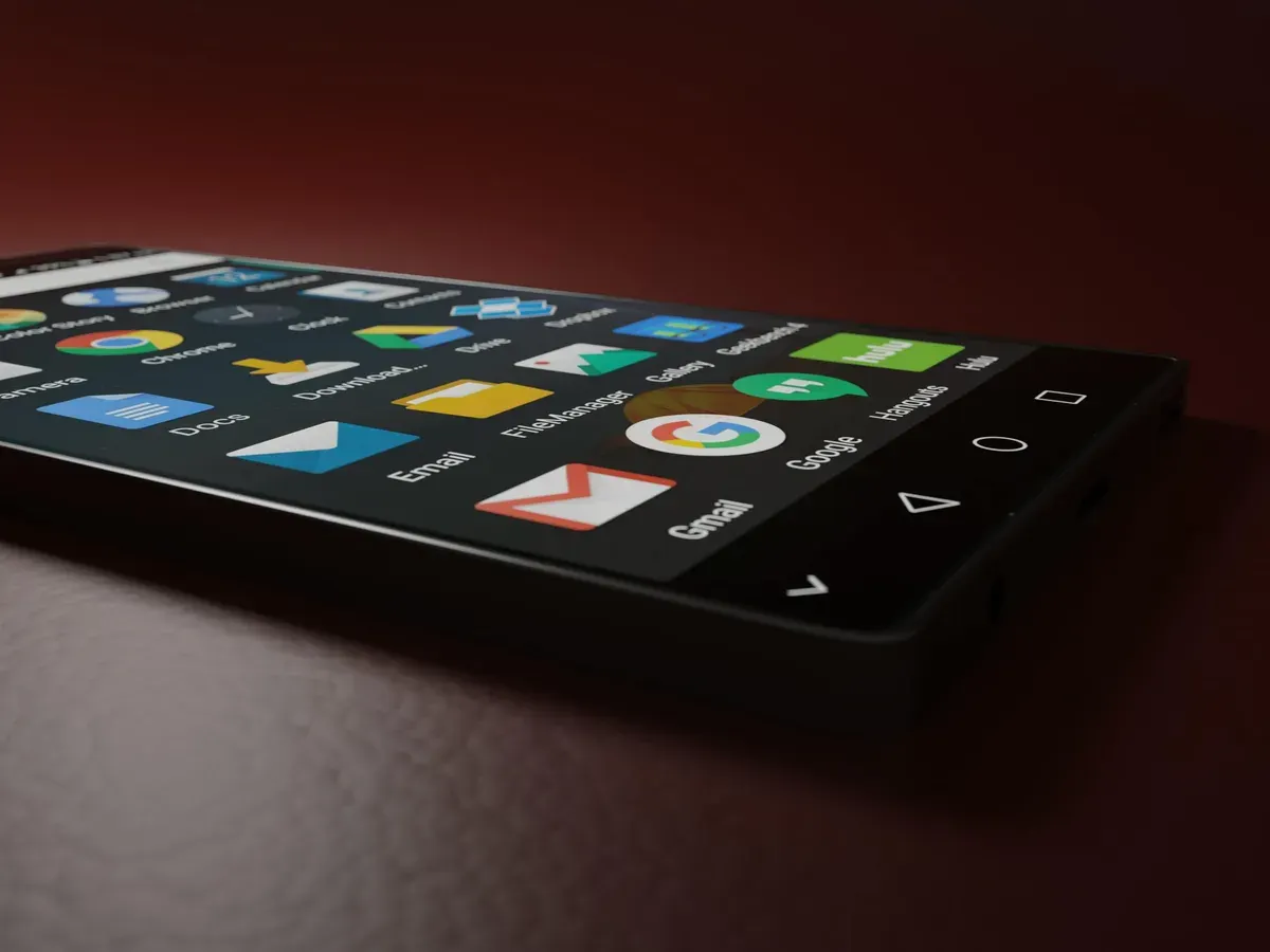 Simak informasi pengertian dan fungsi cache di handphone. (Sumber: Pexels/freemockups.org)