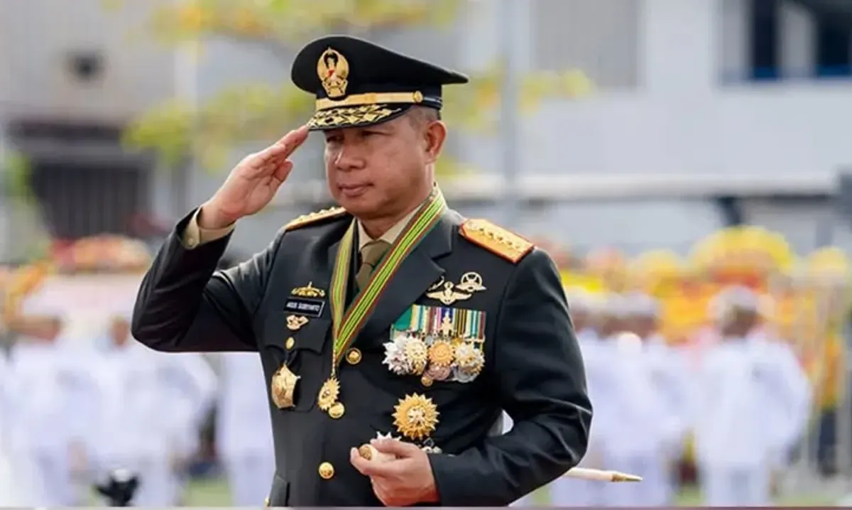 Panglima TNI Jenderal TNI Agus Subiyanto batalkan mutasi perwira tinggi termasuk putra mantan Wakil Presiden Try Sutrisno yakni Letjen TNI Kunto Arief Wibowo. (Sumber: Instagram Agus Subiyanto)