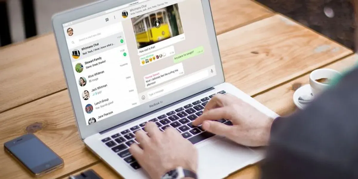 Cara mengunci WhatsApp Web agar tetap aman dan hanya bisa diakses oleh Anda (Sumber: Pinterest/MakeUseOf)