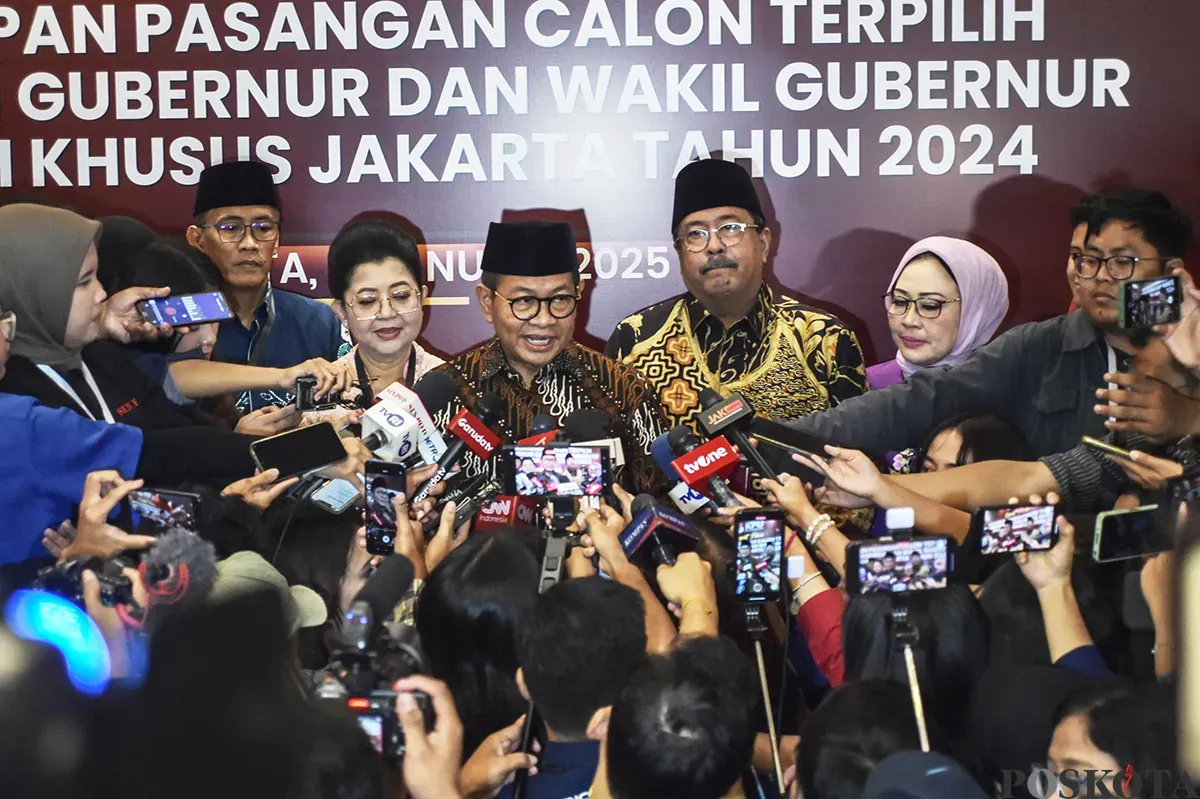 Pramono Anumg (kiri) dan Rano Karo (Kanan) ditetapkan sebagai pasangan Gubernur dan Wakil Gubernur Jakarta periode 2025-2030. (Sumber: Poskota/ Bilal Nugraha Ginanjar)