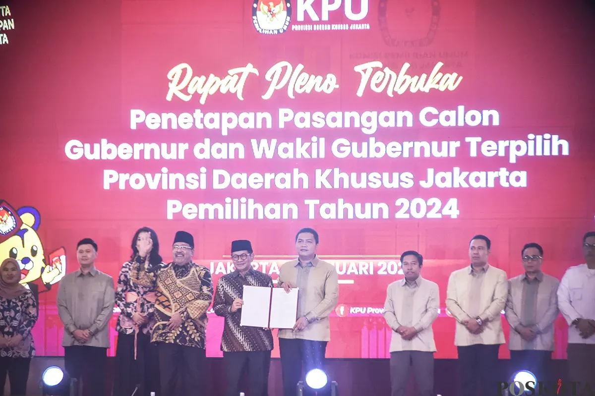 Pramono Anumg (kiri) dan Rano Karo (Kanan) ditetapkan sebagai pasangan Gubernur dan Wakil Gubernur Jakarta periode 2025-2030. (Sumber: Poskota/ Bilal Nugraha Ginanjar)
