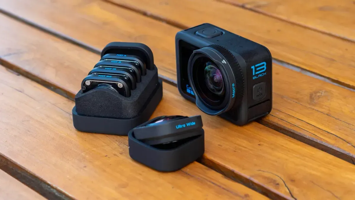 Action camera GoPro Hero 13 bisa jadi teman Anda untuk membuat konten. (Sumber: CNET/Josh Goldman)