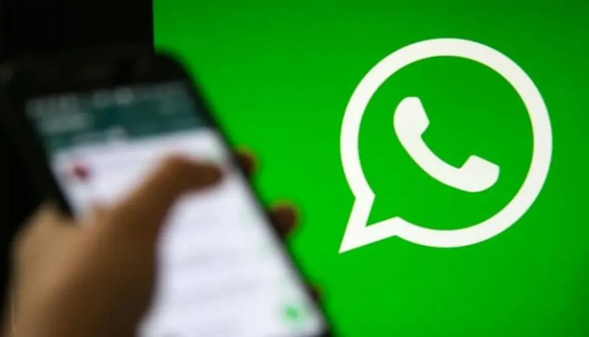 Ikuti langkah mudah ini untuk login WhatsApp dari jarak jauh melalui WhatsApp Web di perangkat lain. (Sumber: Pinterest/startse)