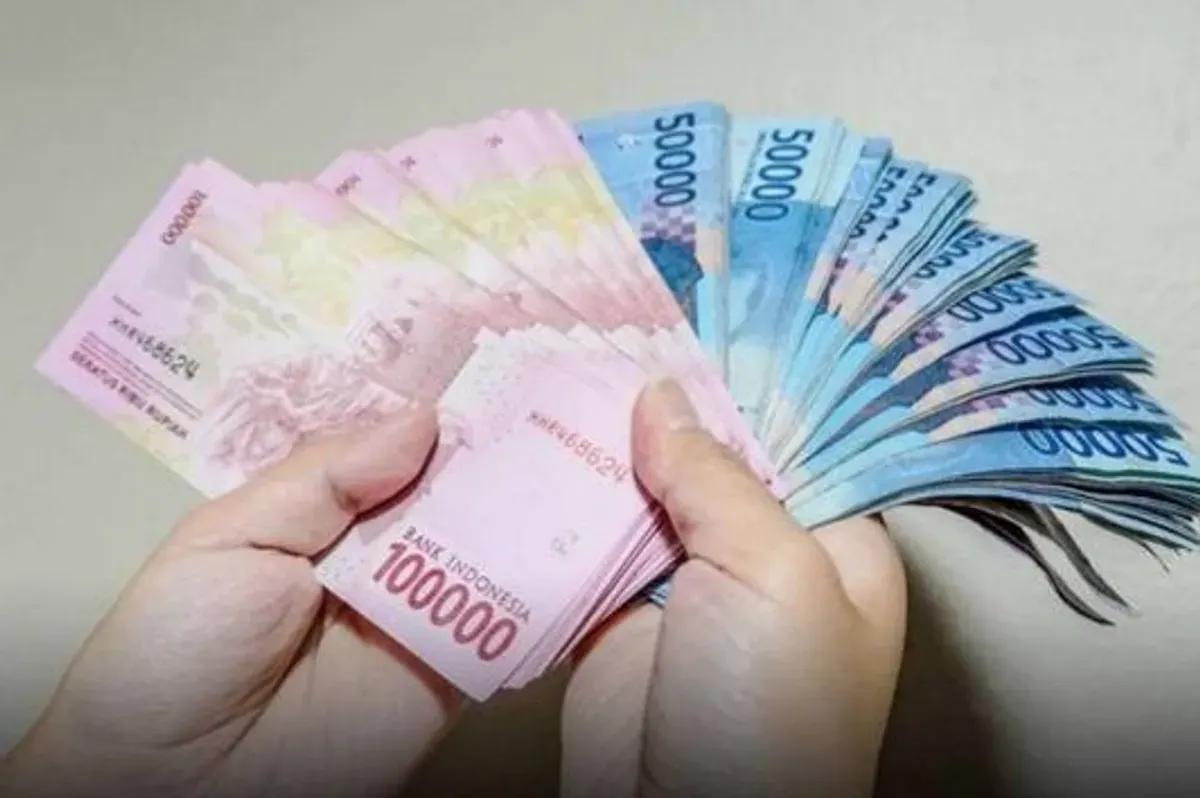 Cara cek status penerima bansos tahap satu 2025 melalui NIK KTP. (Sumber: Pinterest)