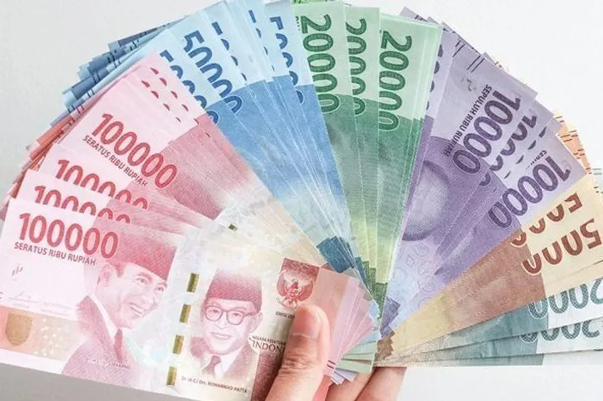 Saldo Dana Program BLT BBM 2025 Mulai Disalurkan, Segera Cek NIK KTP Para Penerima Manfaat (Sumber: Pinterest)