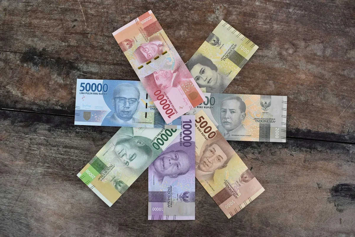 Ini dana bansos BPNT tahap 1 tahun 2025 yang akan diterima oleh KPM. (Sumber: Pexels/Robert Lens)
