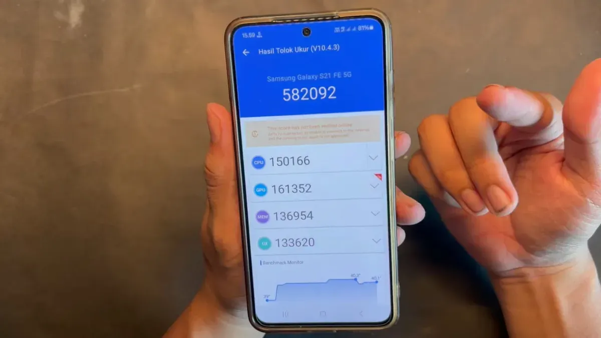 Cara download AnTuTu Benchmark di hp Android. (Sumber: YouTube/TutorInd)