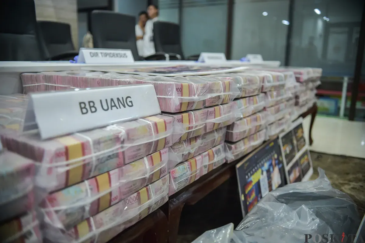 Polisi ungkap kasus judi online di Bareskrim Polri, Jakarta, Senin, 20 Januari 2025. (Sumber: Poskoata/ Bilal Nugraha Ginanjar)