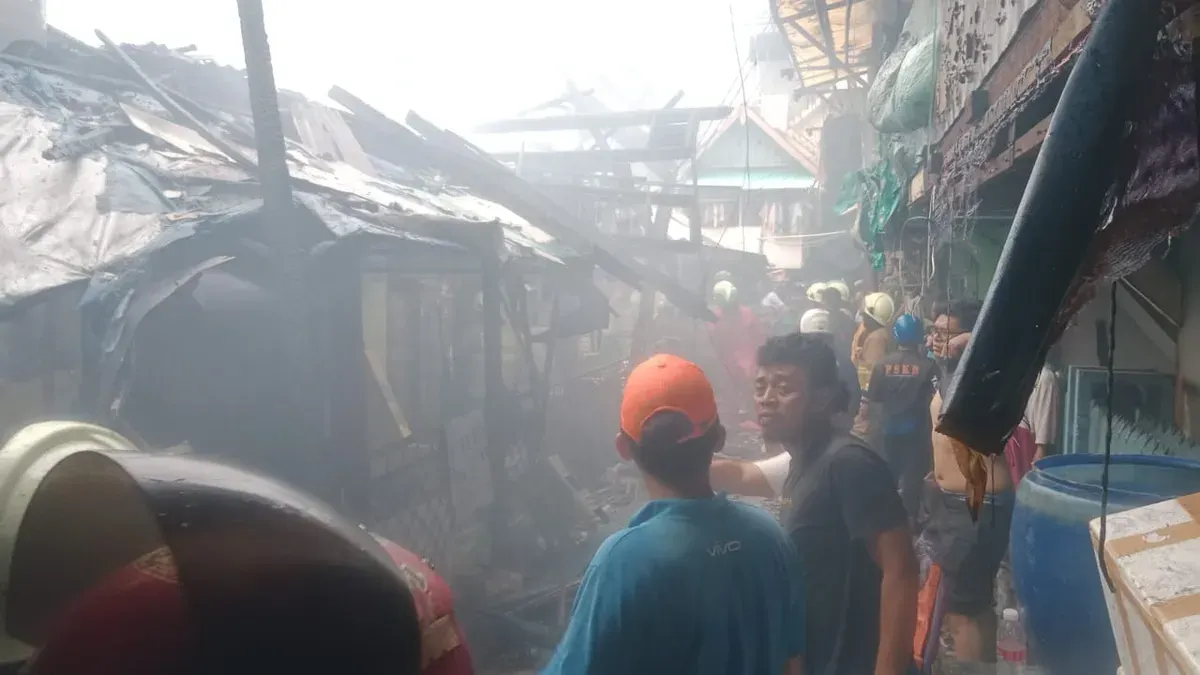 Kebakaran rumah di kawasan Sawah Besar, Jakarta Pusat, Selasa, 21 Januari 2025. (Sumber: Dok. Damkar Jakpus)