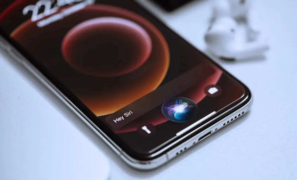 Non aktifkan aplikasi yang tidak digunakan, agar WhatsApp tidak ngelag atau lemot. (Sumber: Unsplash/omid armin/Edited Dadan)