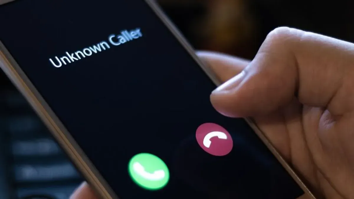 5 Cara Mudah Memblokir Panggilan Spam di iPhone (Sumber: Pinterest/safeonweb.be)