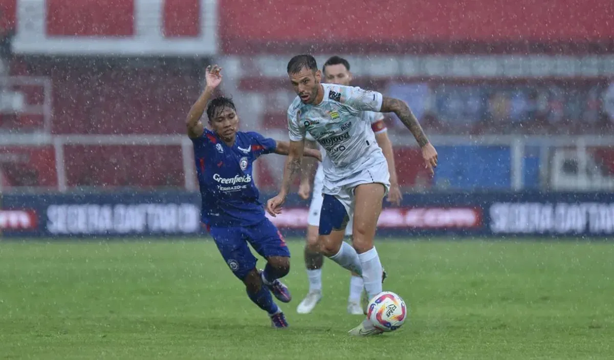 Persib Bandung menang atas Arema FC dengan skor akhir 3-1. (Sumber: Persib Official)