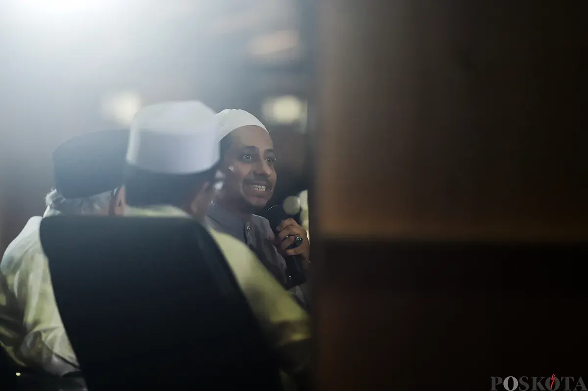 Menteri Agama Nasaruddin Umar (kedua kiri) bersama cendekiawan muslim Quraish Shihab (kedua kanan) dan Husen bin Ja'far Alhadar (kanan) menyampaikan dakwah di Masjid Istiqlal, Jakarta, Senin, 27 Januari 2025. (Sumber: Poskota/Bilal Nugraha Ginanjar)