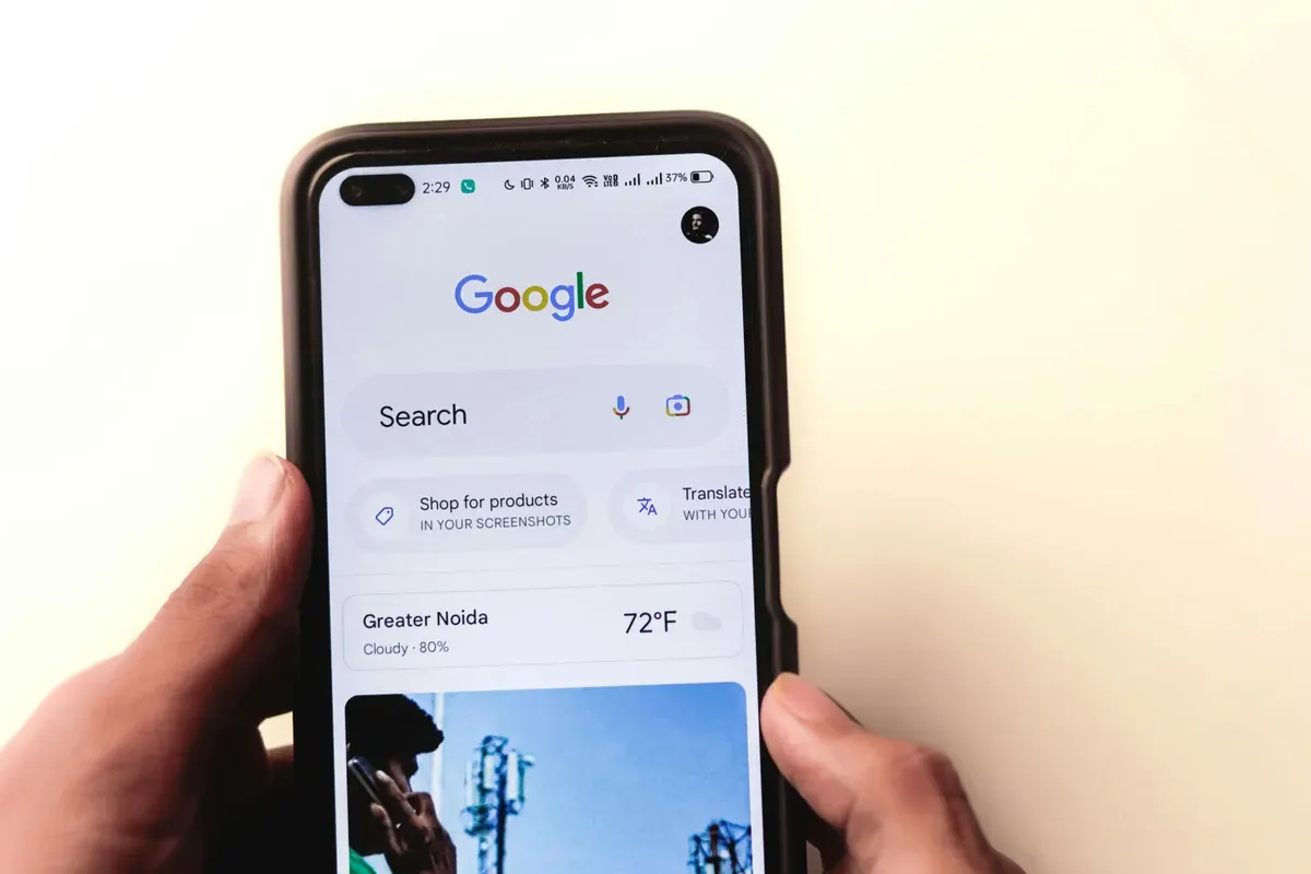 Tips untuk menghemat kuota internet. (Sumber: Pexels/Sanket Mishra)