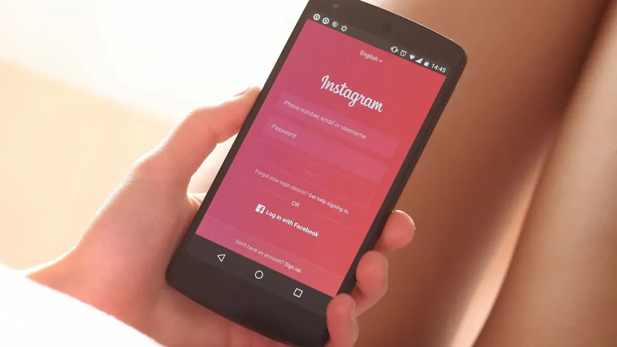 Cara cek orang lain yang sering Kunjungi Profil Instagram. (Canva)
