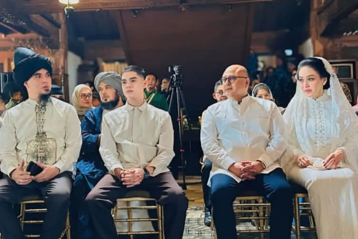 Video YouTube Ahamad Dhani yang menyinggung nama Maia Estianty banjir hujatan netizen. (Sumber: Instagram/@ahamaddhaniofficial)
