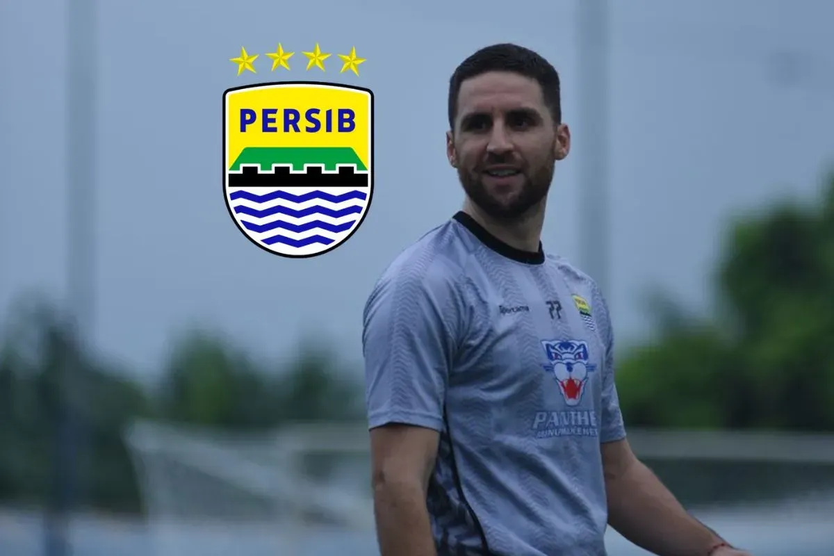Luciano Guaycochea tak sabar segera debut bersama tim Persib Bandung sore hari ini. (Sumber: persib.co.id)