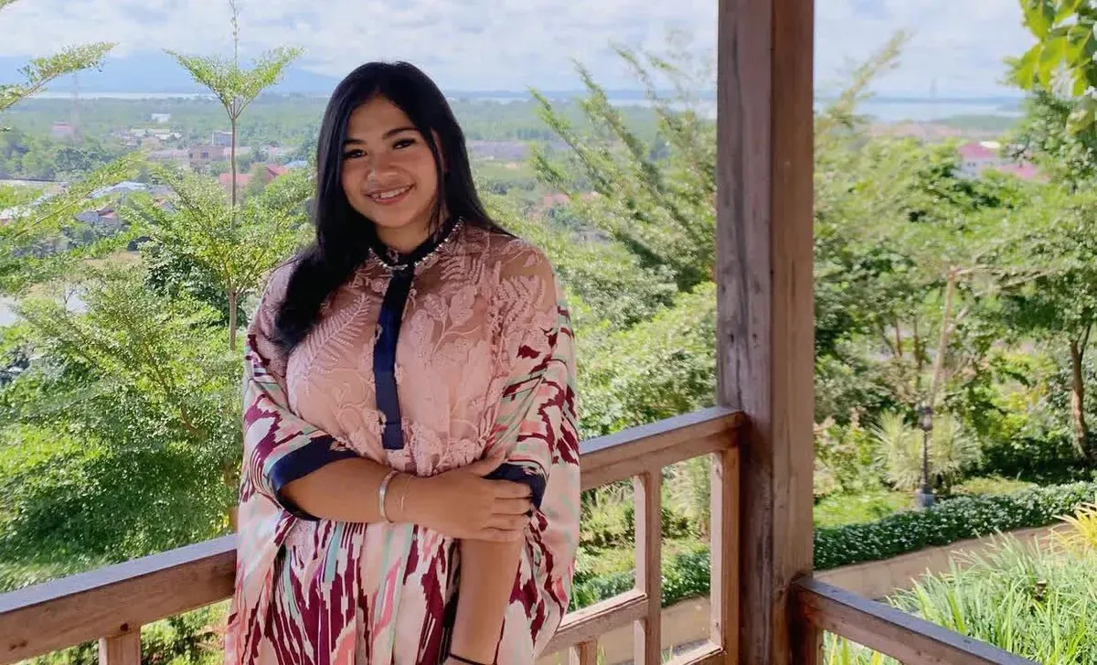 Anak sulung dari pengusaha tambang kaya raya asal Kalimantan Selatan, Haji Isam, Liana Saputri. (Sumber: Instagram/@lianajhonlin12)