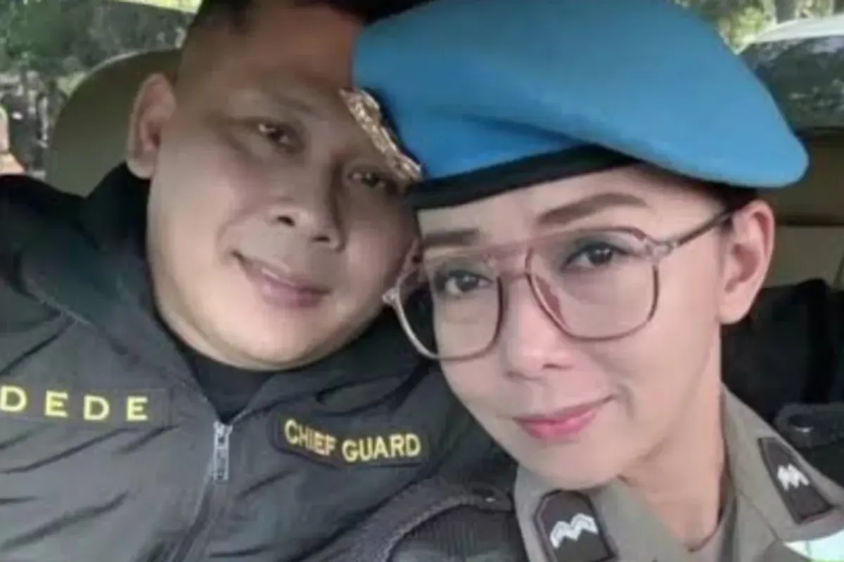 Sosok Aipda Ni Luh Putu Eka Purnawianti dan Dede 'Elang Bali' yang terjerat kasus pemerasan dan pelanggaran kode etik. (Sumber: TikTok/@elangbalix)