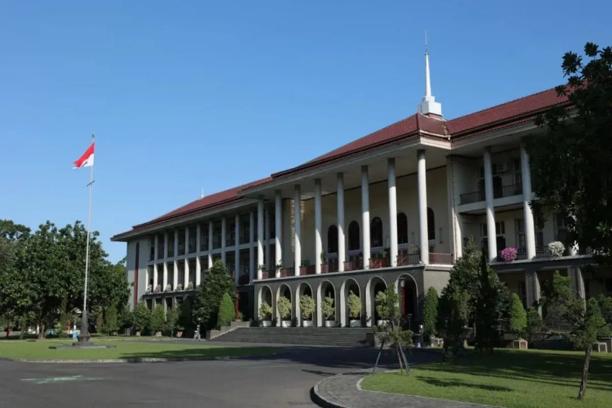 Cek di sini link pengumuman hasil UM UGM CBT 2025. (Sumber: ugm.ac.id)