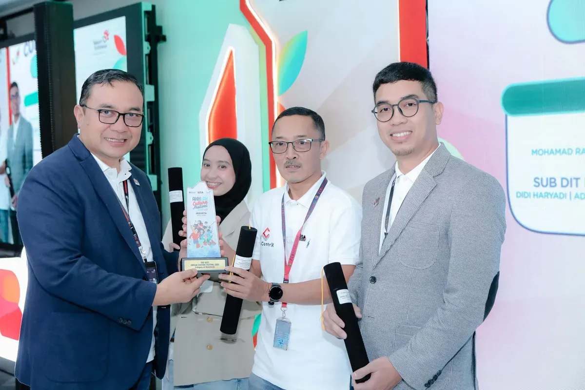 Culture Festival 2025 merupakan acara tahunan yang Telkom selenggarakan, di mana tahun ini terdiri dari Culture Agent Meet & Greet Awarding Edition, Teguhkan Budaya Kolaboratif dan Sadar Cyber Security (Sumber: Dok. Telkom)