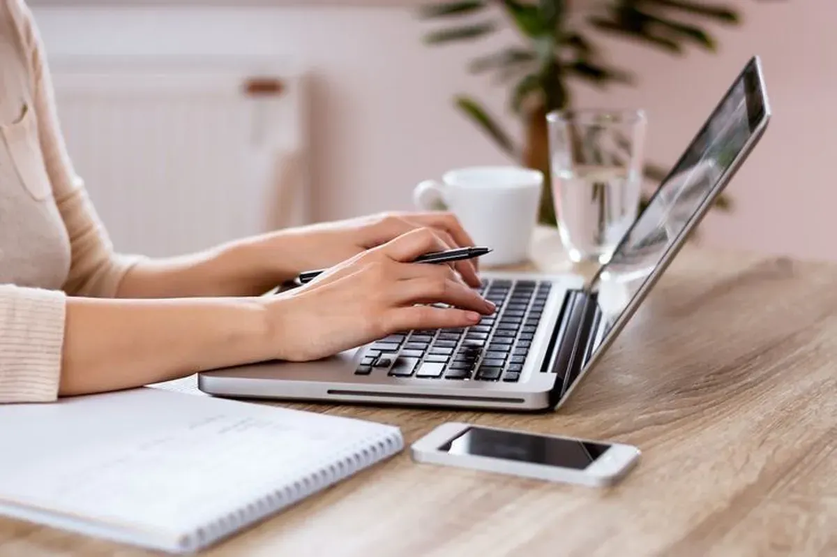 Cara mendapatkan kerja remote luar negeri (Sumber: Pinterest)