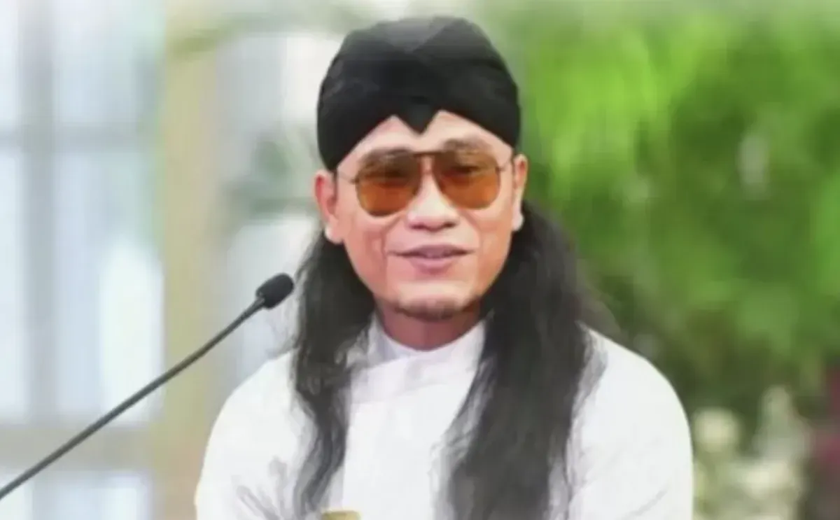 Nama Gus Miftah terseret dalam kasus dugaan korupsi yang melibatkan Eks Bupati Pati Sudewo. (Sumber: Instagram/@gusmiftah)