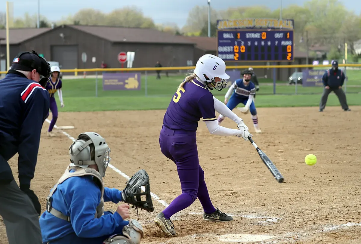 Hari Softball Sedunia Diperingati Tiap 13 Juni, Berikut Sejarahnya (Sumber: Unsplash/Chris Chow)