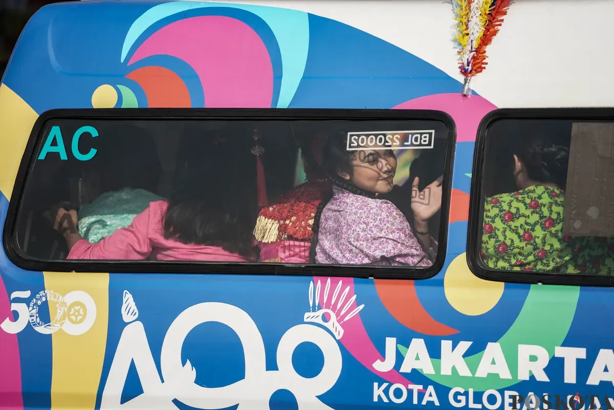 Gubernur DKI Jakarta Pramono Anung memberikan pidato saat upacara bendera di Monas, Jakarta Pusat, Minggu, 22 Juni 2025. (Sumber: Poskota/Bilal Nugraha Ginanjar)