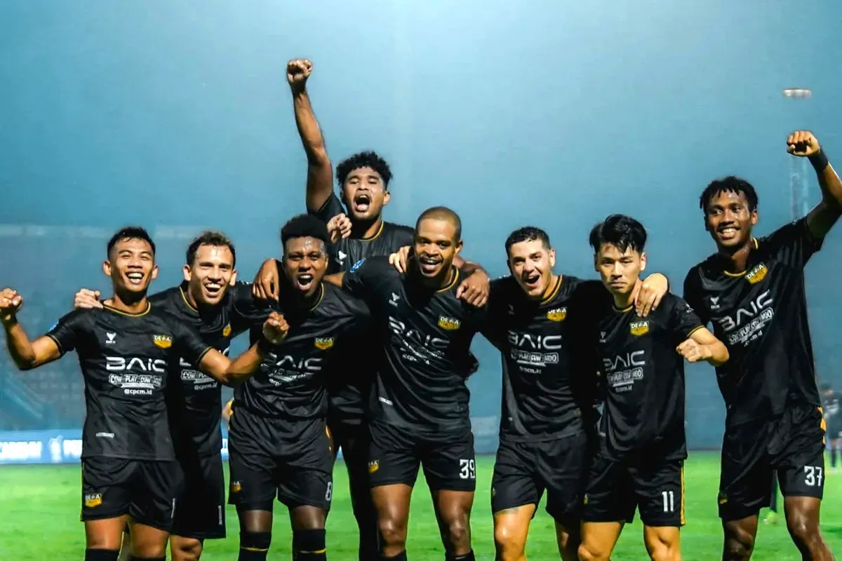 Dewa United berhasil mengalahkan Persik Kediri dan memperpendek jarak dengan Persib di klasemen Liga 1. (Sumber: Instagram @dewaunitedfc)