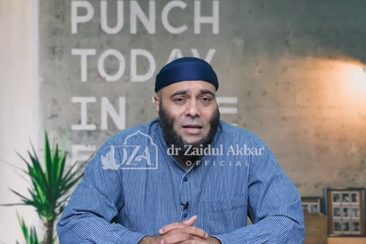 dr Zaidul Akbar menjelaskan tentang waktu ideal berolahraga saat puasa. (Sumber: Tangkap Layar YouTube/dr Zaidul Akbar Official)