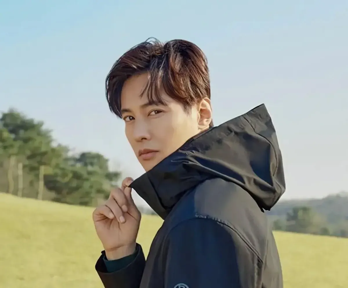 Aktor Korea Selatan Won Bin (Sumber: Instagram @_won.bin_)