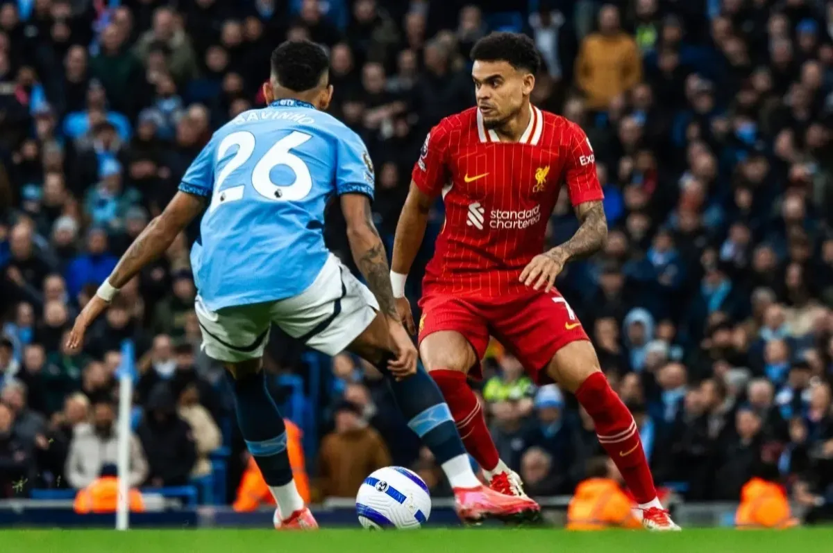 Nyaman di Liverpool, Luis Diaz tepis rumor pindah ke klub lain termasuk Barcelona. (Sumber: Tangkapan layar/Instagram @luisdiaz19_)