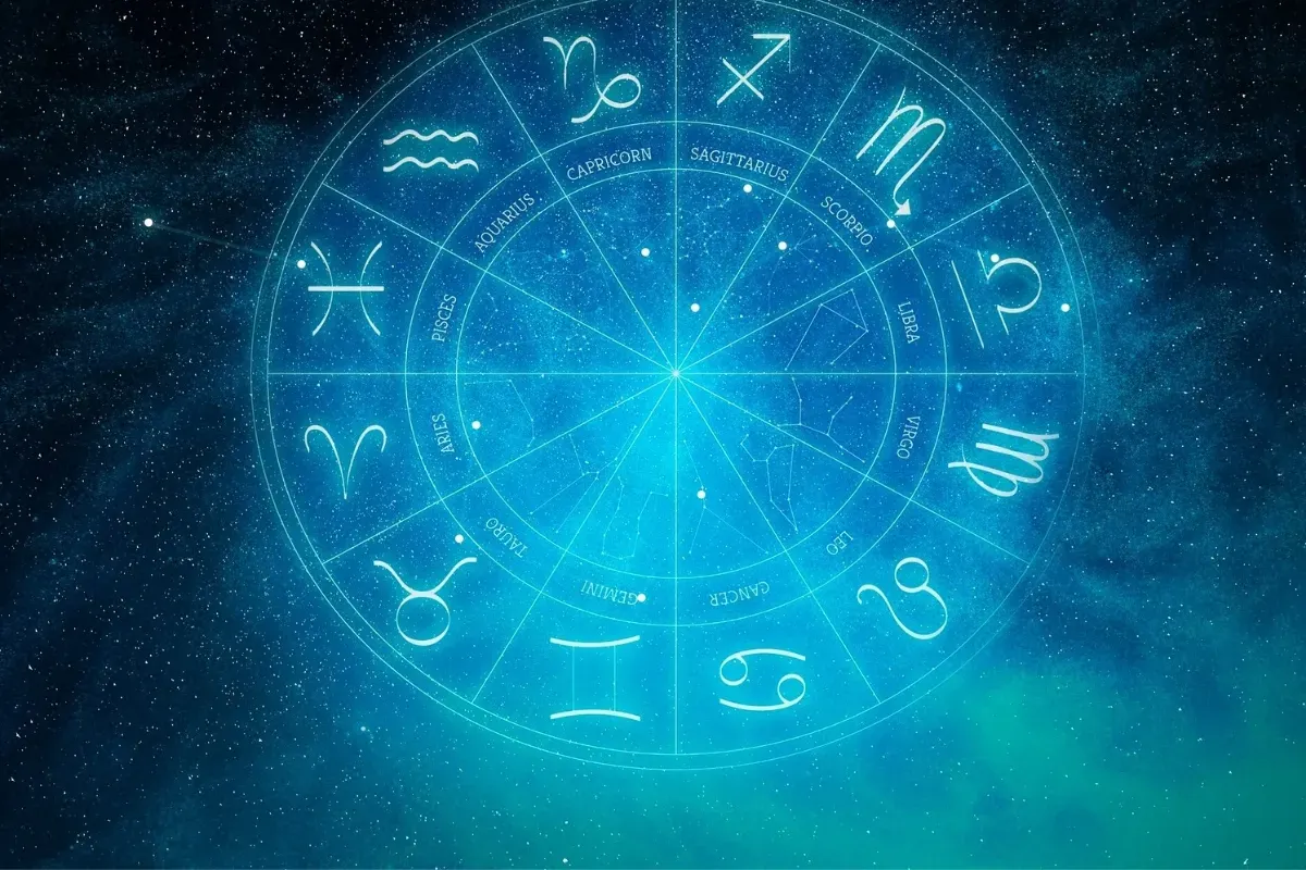 Ramalan Zodiak Pisces 15 Mei 2025, Rasakan Energi Positif yang Mengalir Dalam Dirimu! (Sumber: Freepik)