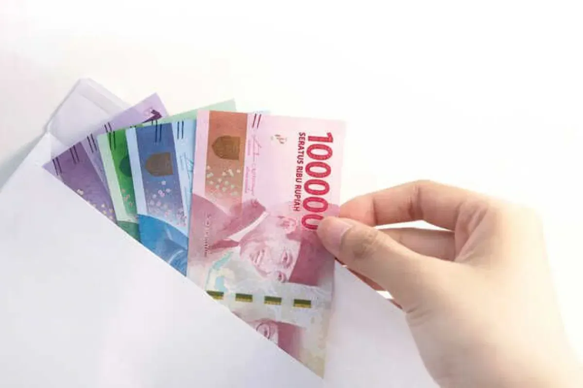 Bagi-Bagi THR Lebaran 2025 dari BCA ke OVO, Begini Caranya (Sumber: Pinterest)