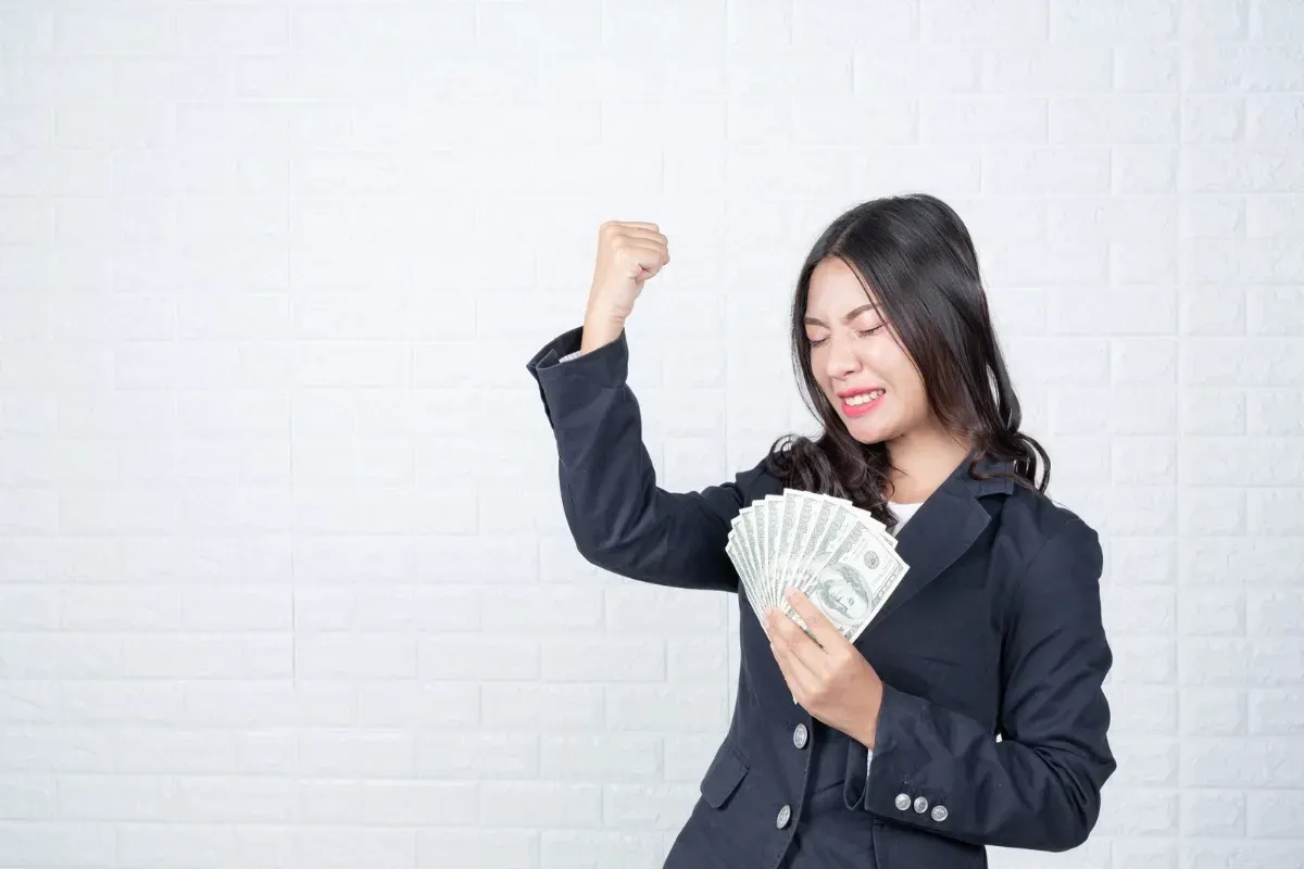 3 Weton Ini Diramalkan Bakal Dapat Keberuntungan dan Kelimpahan Rezeki
(Sumber: Freepik/jcomp)