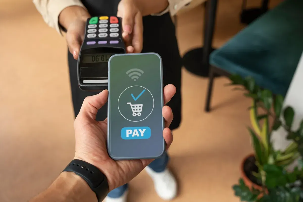 Ilustrasi. 8 fungsi fitur NFC pada smartphone yang bisa dimanfaatkan untuk sehari-hari. (Sumber: Freepik)