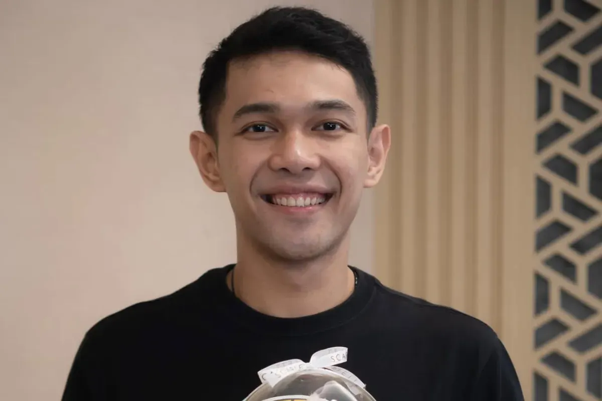 Fajar Alfian minta maaf atas komentarnya kepada ibu-ibu pendemo. (Sumber: Instagram/@fajaralfian95)