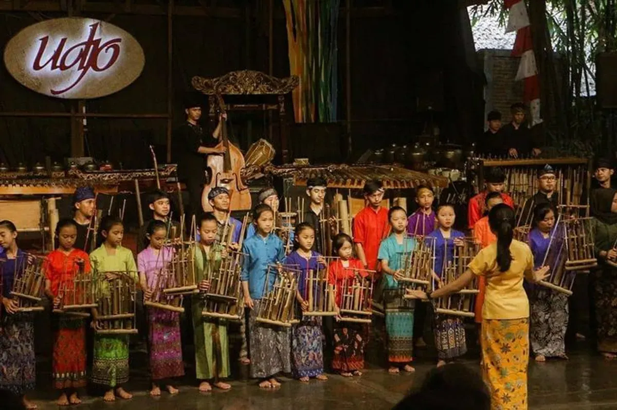 Tempat wisata ramah anak di Bandung yang wajib dikunjungi saat libur Lebaran 2025 (Sumber: Pinterest)