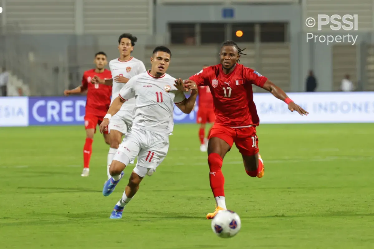Potret pertandingan Timnas Indonesia dan Bahrain di Kualifikasi Piala Dunia 2026. (Sumber: PSSI)
