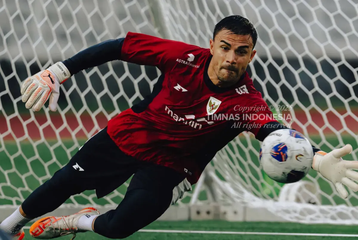 Potensi Patrick Kluivert rotasi kiper timnas Indonesia saat hadapi Bahrain. (Sumber: X/ Timnas Indonesia)