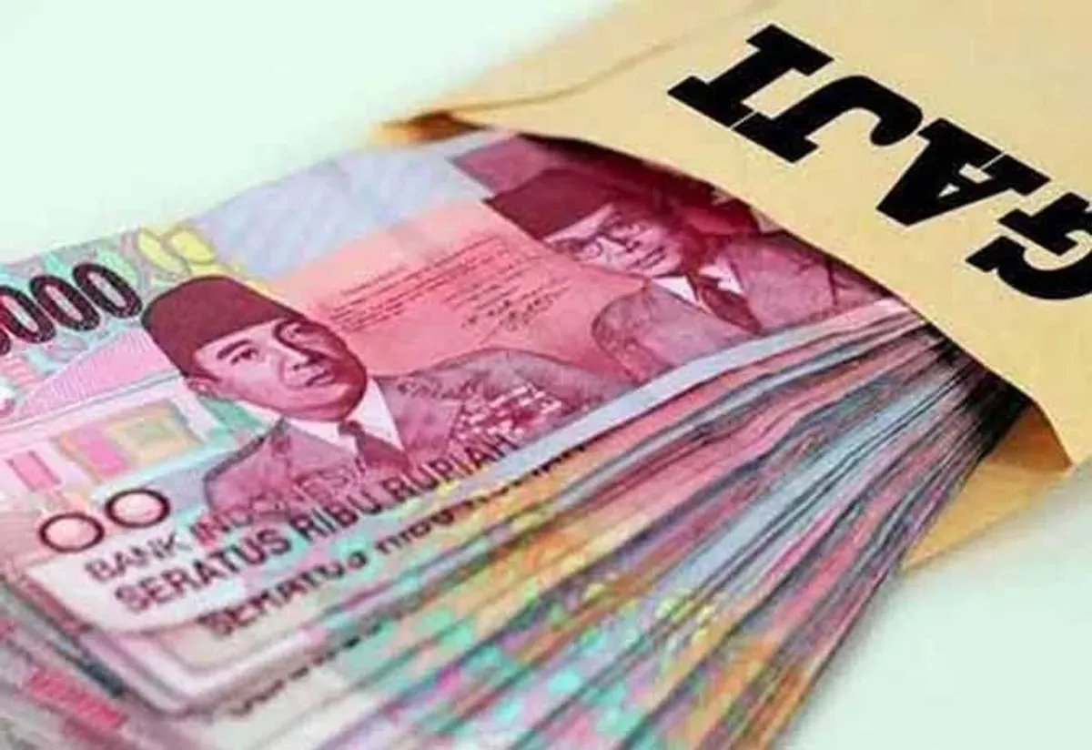 Pastikan Anda mengecek rekening bank masing-masing untuk memastikan pencairan gaji pensiun. (Sumber: Pinterest)