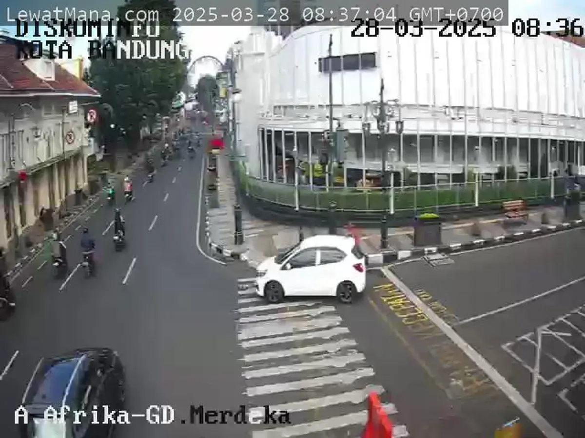 Akses link live streaming CCTV arus mudik Lebaran 2025. (Sumber: lewatmana.com)