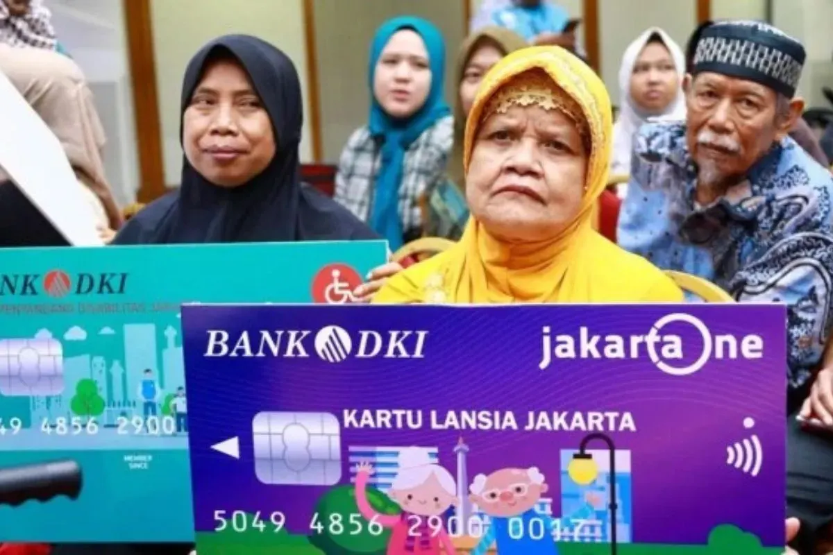 Cek syarat penerima bansos KLJ. (Sumber: Dinsos DKI Jakarta)
