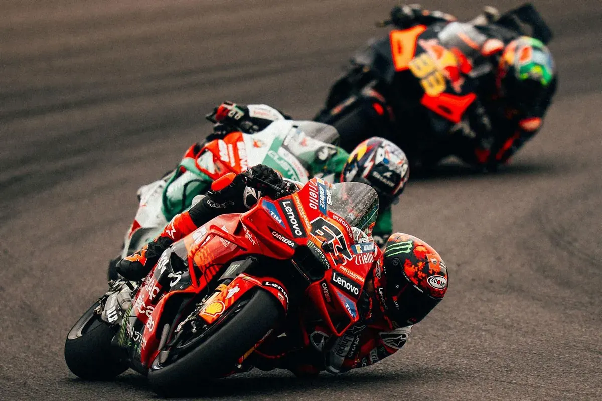Francesco Bagnaia meraih kemenangan di MotoGP Amerika 2025. (Sumber: Instagram @ducaticorse)